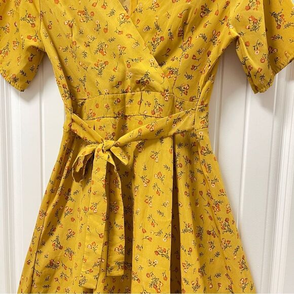 Yellow Floral Mini Wrap Dress from Korea - XS-S - Picture 3 of 13
